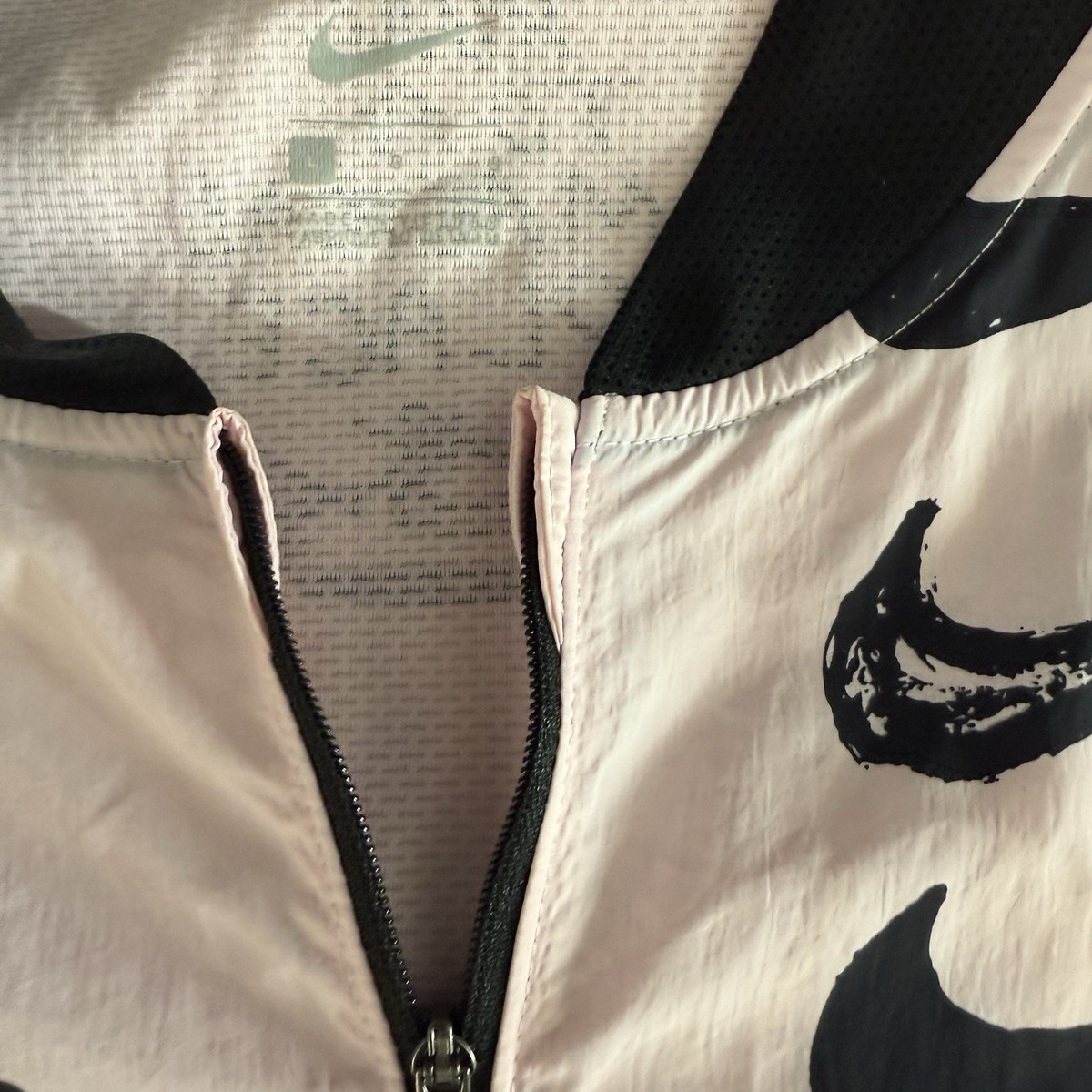 Nike x Nathan Bell Running Jacket Pink Doodle Graphic Artist