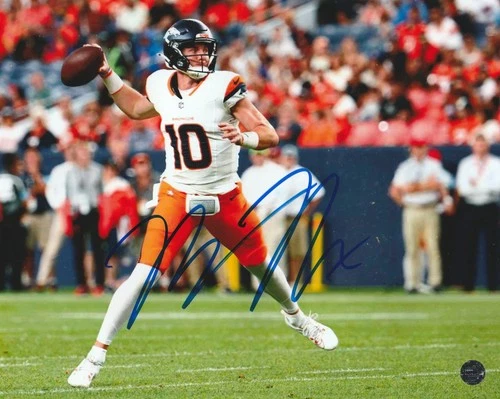 Bo Nix Signed Autographed Denver Broncos 8x10 Photo with COA/Matching Hologram