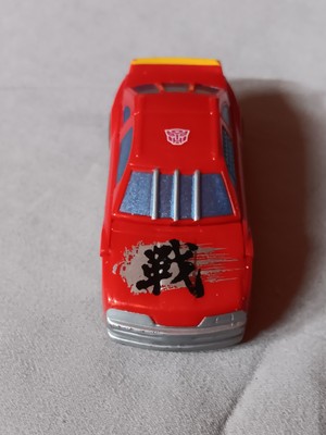 2000 Hasbro Transformers W.A.R.S. Var Figure Red Spy Changers