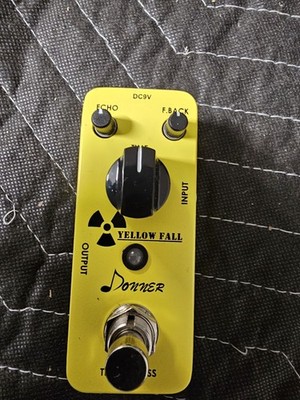 Donner Yellow Fall Analog Delay Guitar Pedal Vintage Effects