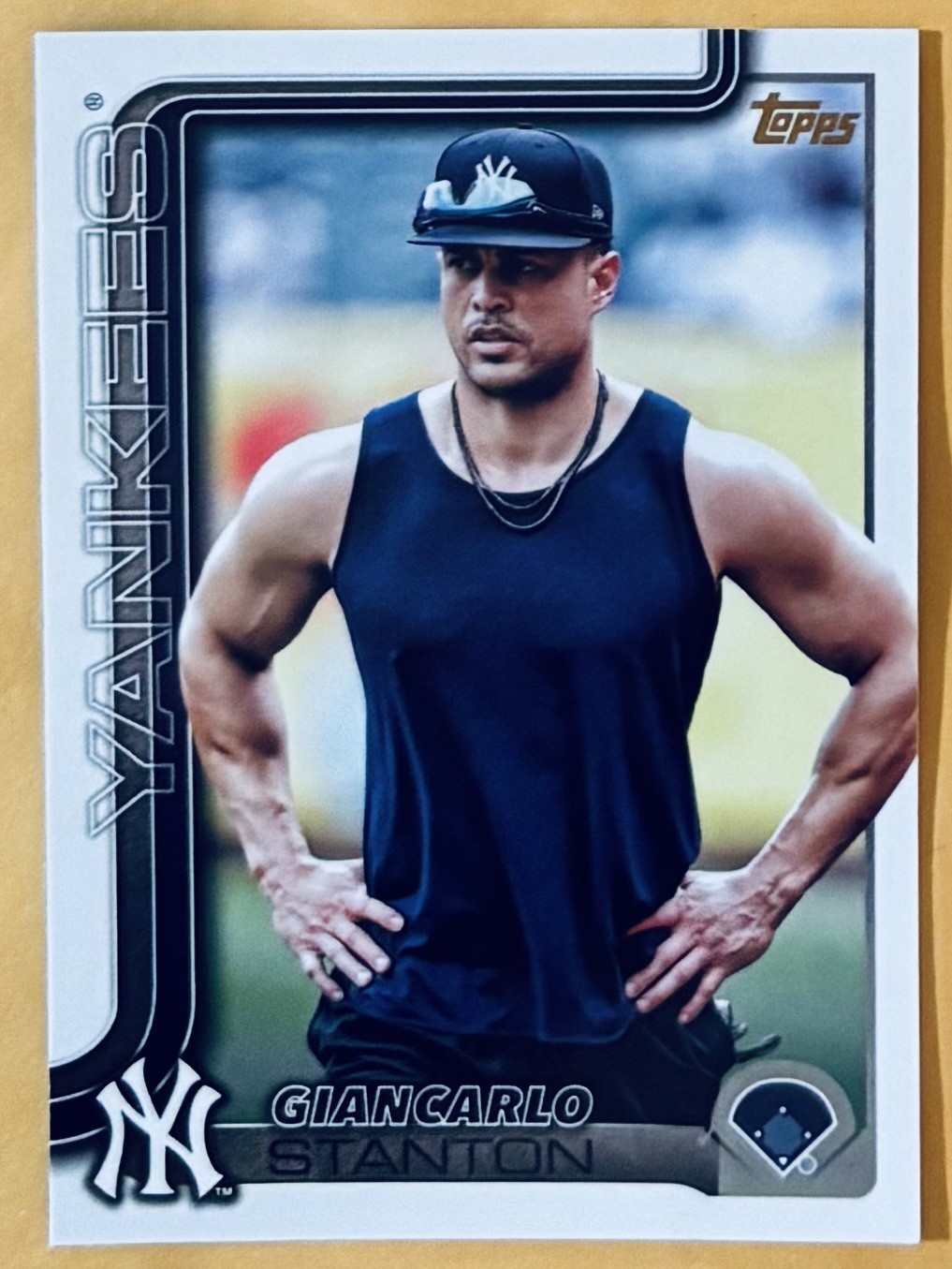 2025 Topps Series 1 - Giancarlo Stanton Golden Mirror Image Variation SSP #262