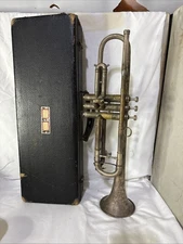 Antique Martin Handcraft Dansant Model Trumpet W/ Hard Case