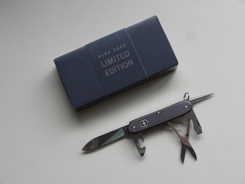 Victorinox Alox Limited Edition 2022 PIONEER X Thunder Grey with case BRAND NEW - Picture 10 of 17