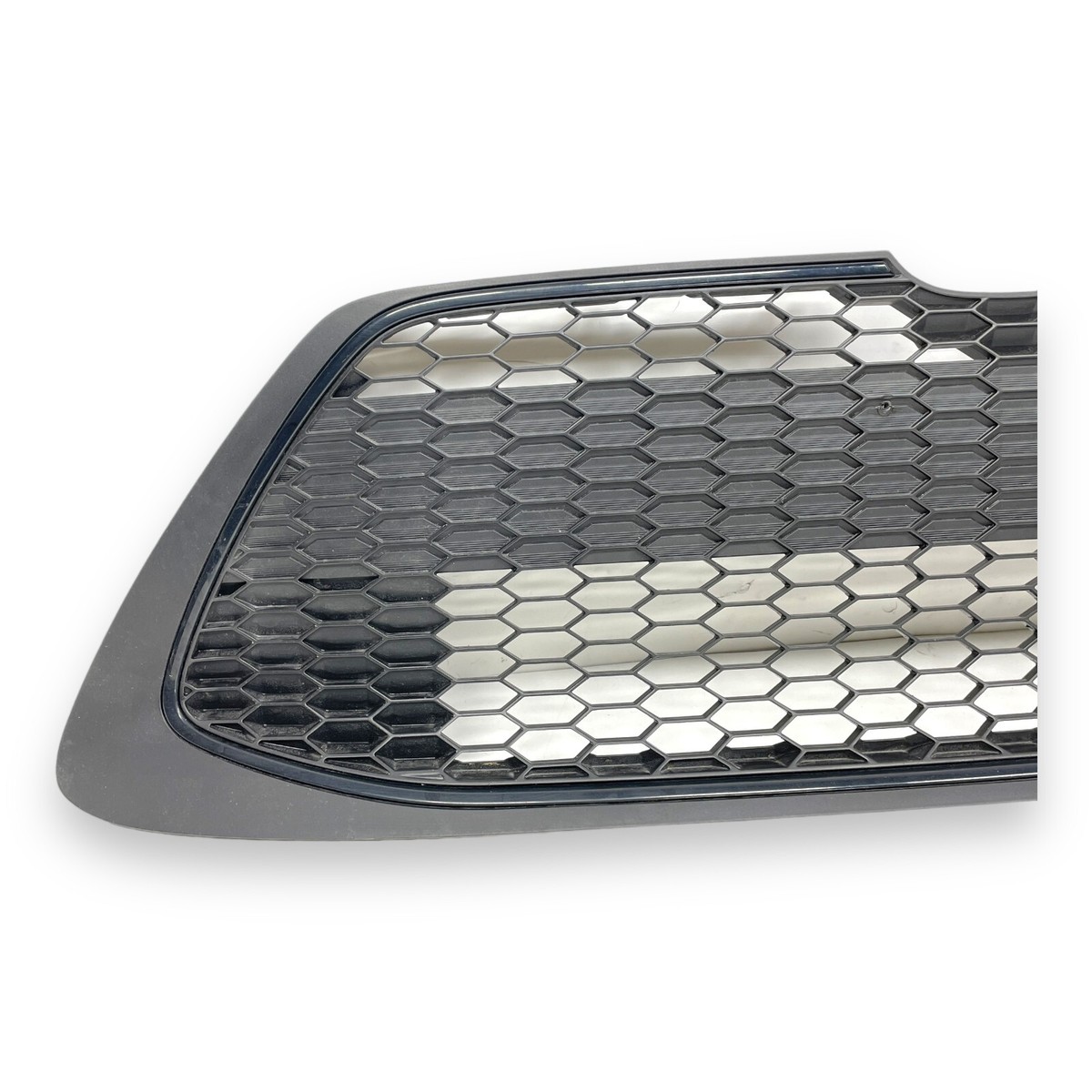 2019-2022 Toyota Corolla Front Bumper Lower Radiator Grille OEM