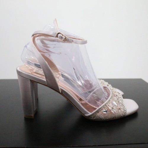 Sandalia Badgley Mischka Tayten con tiras para mujer 8,5 plateada textil tacón floral - Imagen 2 de 15