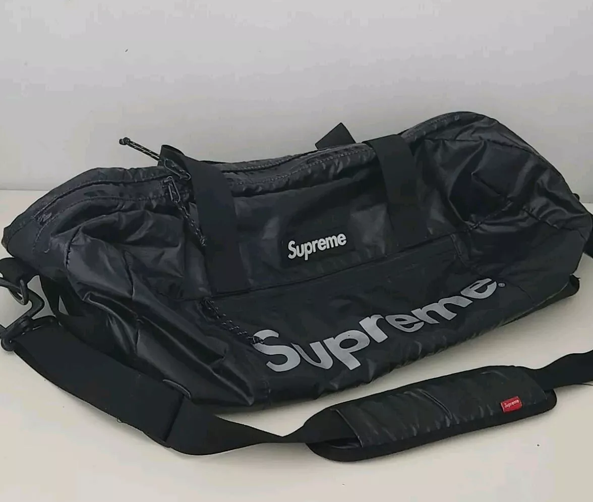 FW17 Supreme Black Duffle Bag Cordura Fabric box logo Reflective text Duffel