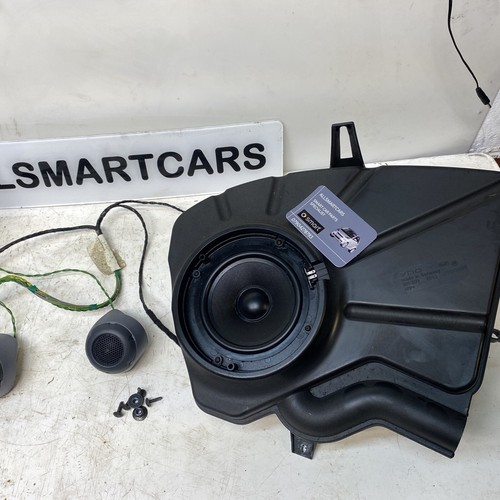 SMART FORTWO 450 Sound System BASS BOX SPEAKER SYSTEM - INC TWEETERS & LOOM - Picture 3 of 4
