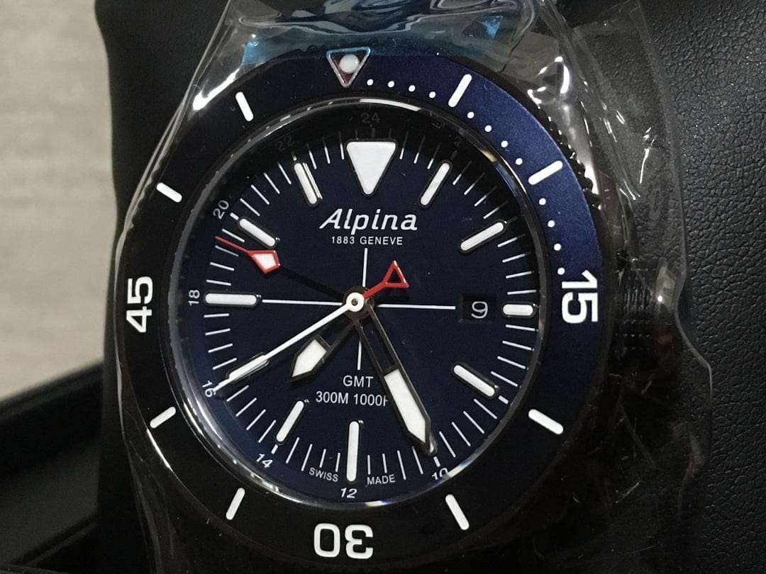 ALPINA Seastrong Diver GMT 300M 1000FT Watch Wristwatch AL-247LNN4TV6B