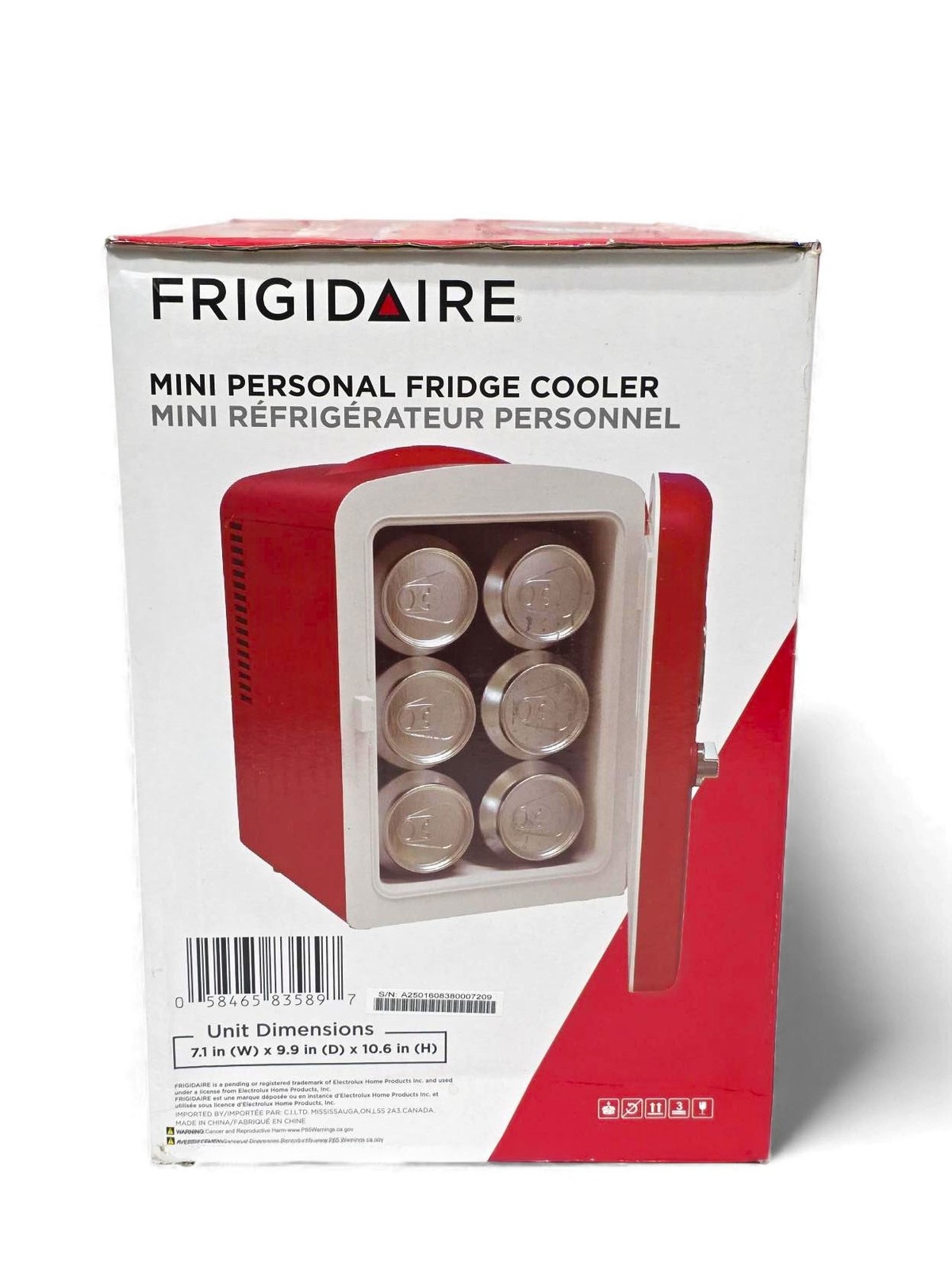 Frigidaire 6 Can or 4L Mini Retro Personal Fridge Cooler EFMIS229-RED