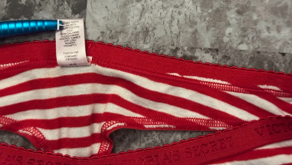 NUEVO SIN ETIQUETAS BRAGAS TANGA VICTORIA'S SECRET L ROJO BLANCO RAYAS 100% ALGODÓN RARAS DE COLECCIÓN Foto 3 de 4