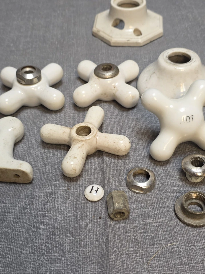 Lote vintage de porcelana quente e fria torneira alças botões pia de banho vitoriana - Imagem 4 de 4