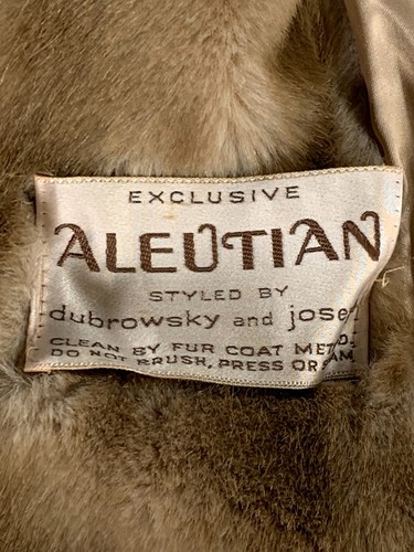 Vintage 50s Aleutian Fur Coat Dubrowsky & Joseph, Luxurious Brown #3811 - Picture 6 of 8