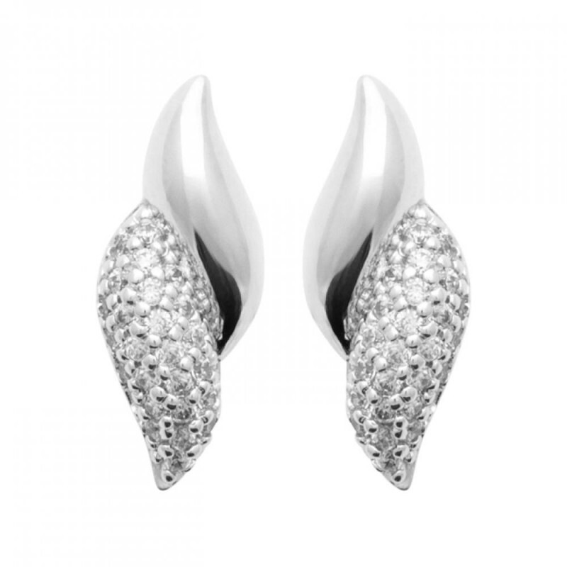 Boucles d'oreilles puces en argent et zirconium parfaits pour illuminer vos tenues de bureau