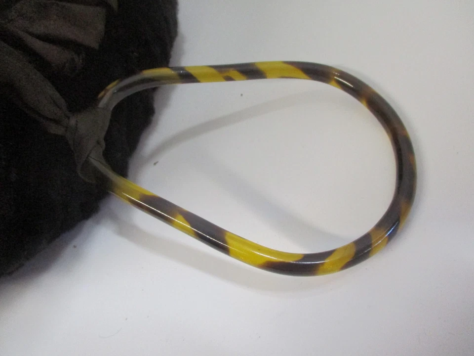 Manguito de piel negro calentador de manos forro satinado interior Foto 2 de 4