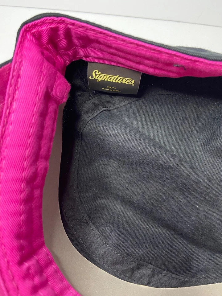 Mossy Oak Girl!!Youth Black Baseball Cap with Pink Lettering. New with tags I8 Foto 2 de 4