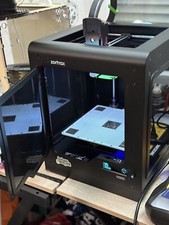 Zortrax M200 3D FDM Drucker mit Abdeckung