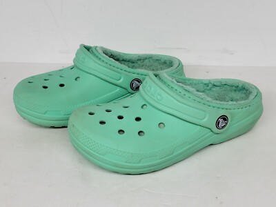 Crocs Classic Fleece Fur Lined Clogs Kids Youth Mint Green  display picture 1