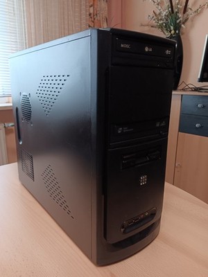 PC Tower, Schwarz,  1 TB HDD, AMD Athlon 3.00 GHz, 4.00 GB RAM, 2 x DVD-Brenner