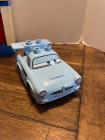LEGO DUPLO 5828 Big Bentley Disney Pixar Cars 2 Set Lightning McQueen Mater Finn