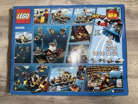 LEGO City Deep Sea Exploration Vessel 60095 Complete Set 717 pcs 8-12