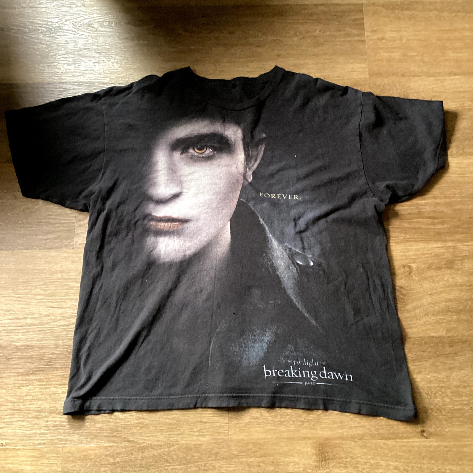 Vintage Edward Culin Twilight Breaking Dawn T-Shirt - Size Included