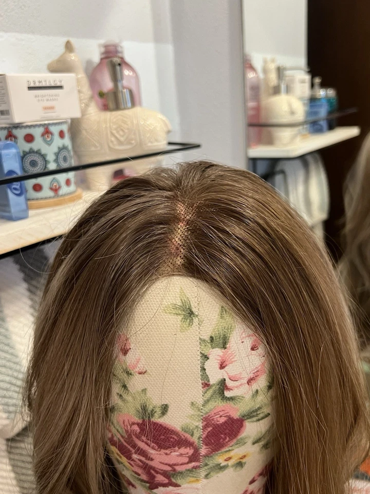 Peluca estilo IMS NUEVA SIN ETIQUETAS. Frontal de encaje de separación libre Foto 3 de 4