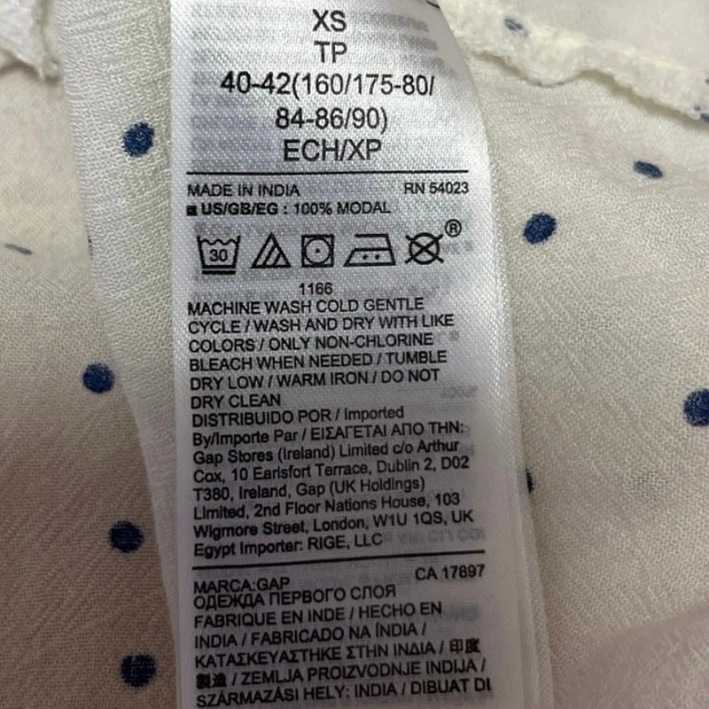 Blusa Camisa Top Gap Para Mujer Blanca Lunares Pintuck Plisada Manga Corta XS Foto 4 de 4