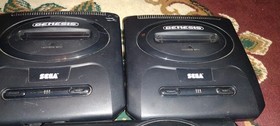 SEGA GENESIS MODEL 2 VIDEO GAME CONSOLE ONLY LOT OF 5 FOR PARTS READ DESCRIPTION