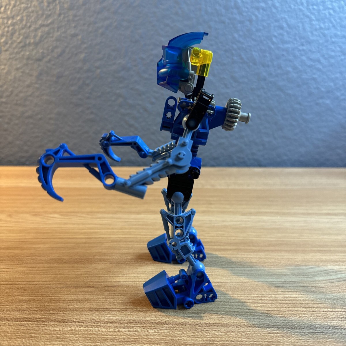 Lego Bionicle - 8533 - Toa Mata Gali - Toa of Water - Complete