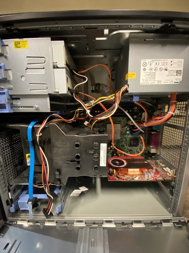 Dell Optiplex 960 Desktop Intel Core 2 Duo E8400 3.00Ghz 4GB AMD Radeon HD 4670 - Image 4 of 4