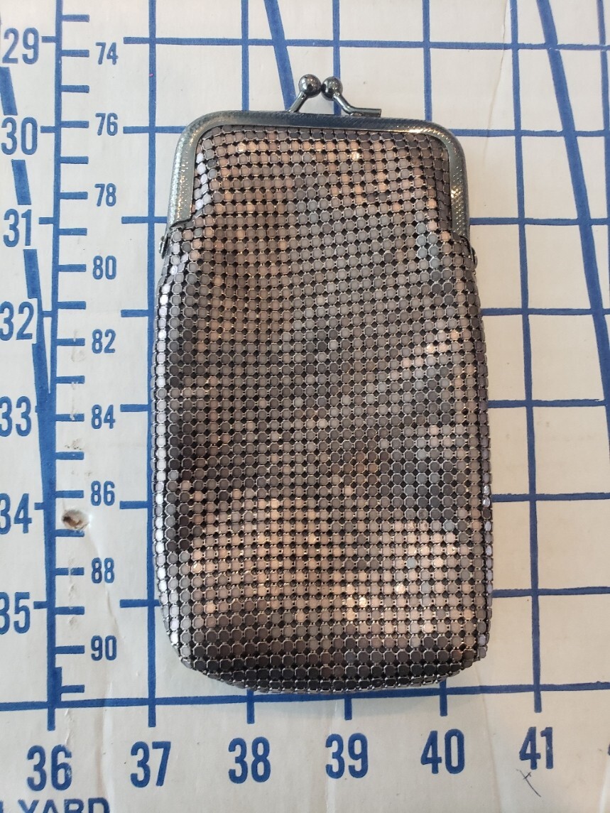 Picture 1 of 6