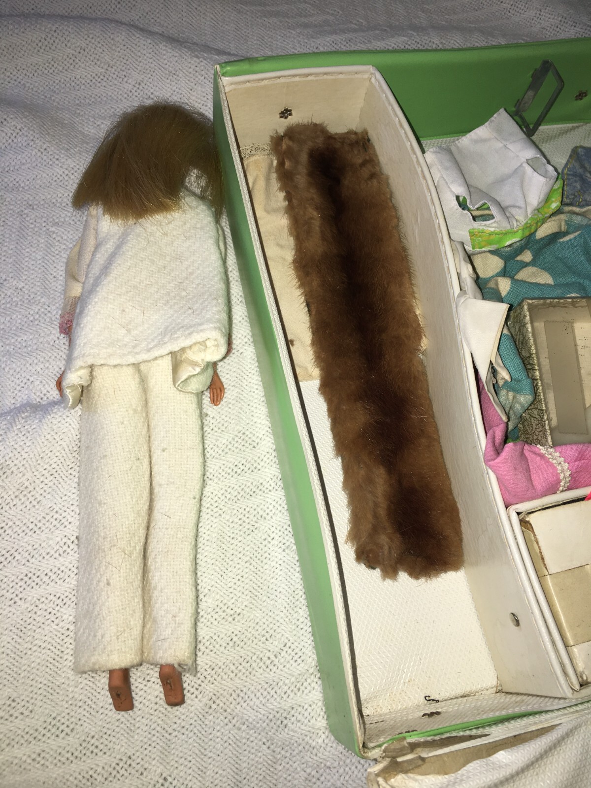 Lot De Tenues Barbie Vintage + Valise Doll Case 1968 Mattel – Occasion