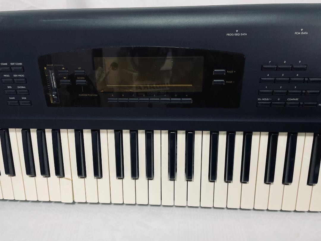 Korg 01 W FD 61-Key Music Workstation Keyboard Synthesizer Digital ...