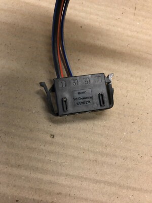 Volkswagen AUDI Electric Wiring Loom Connector Plug 191972774 Mm16 