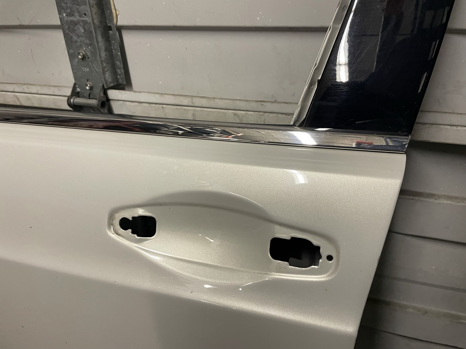 06-13 Bentley Continental Flying Spur Front Left Door Shell NO DENTS Ghost White