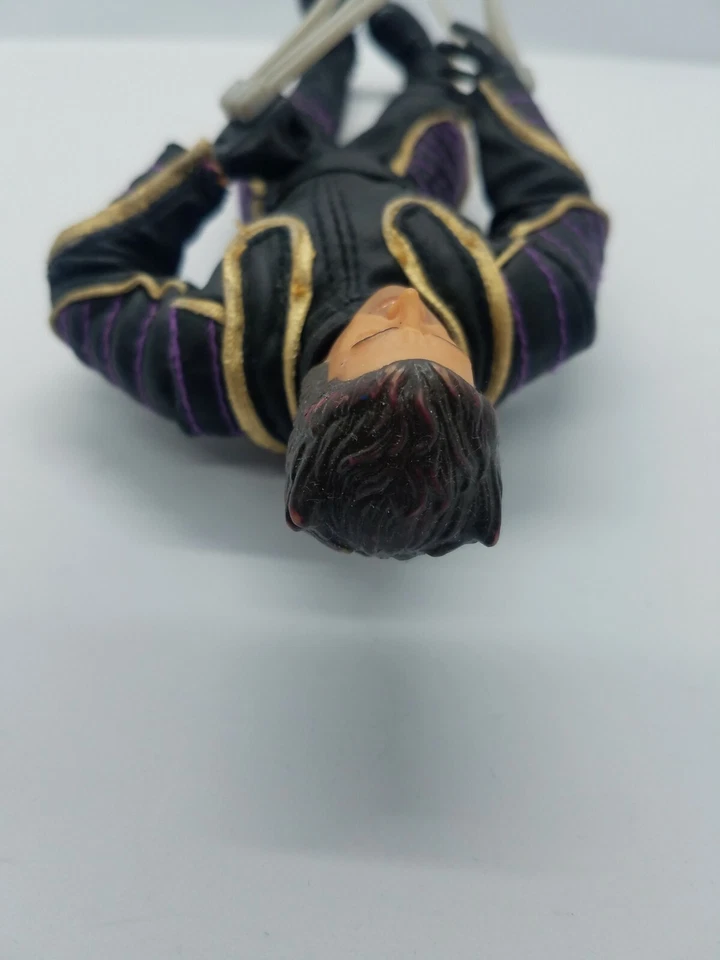 Boneco Marvel Comics Wolverine Logan 9,5 polegadas ouro preto. pano de vinil articulado - Imagem 4 de 4