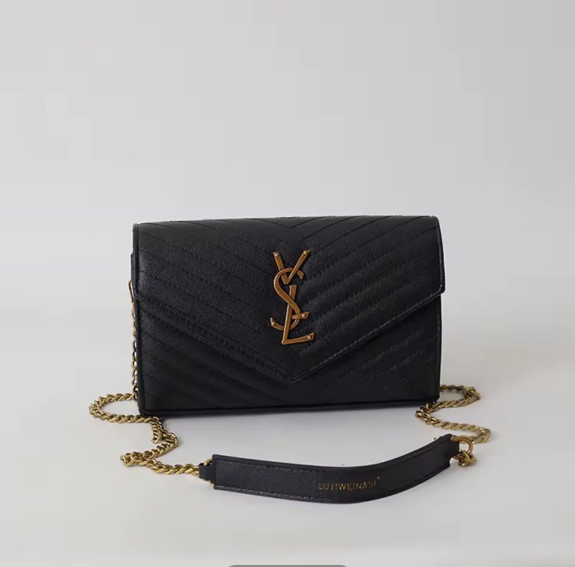 SAINT LAURENT Borsa di lusso con una cinghia per uso quotidiano 40% di sconto!!