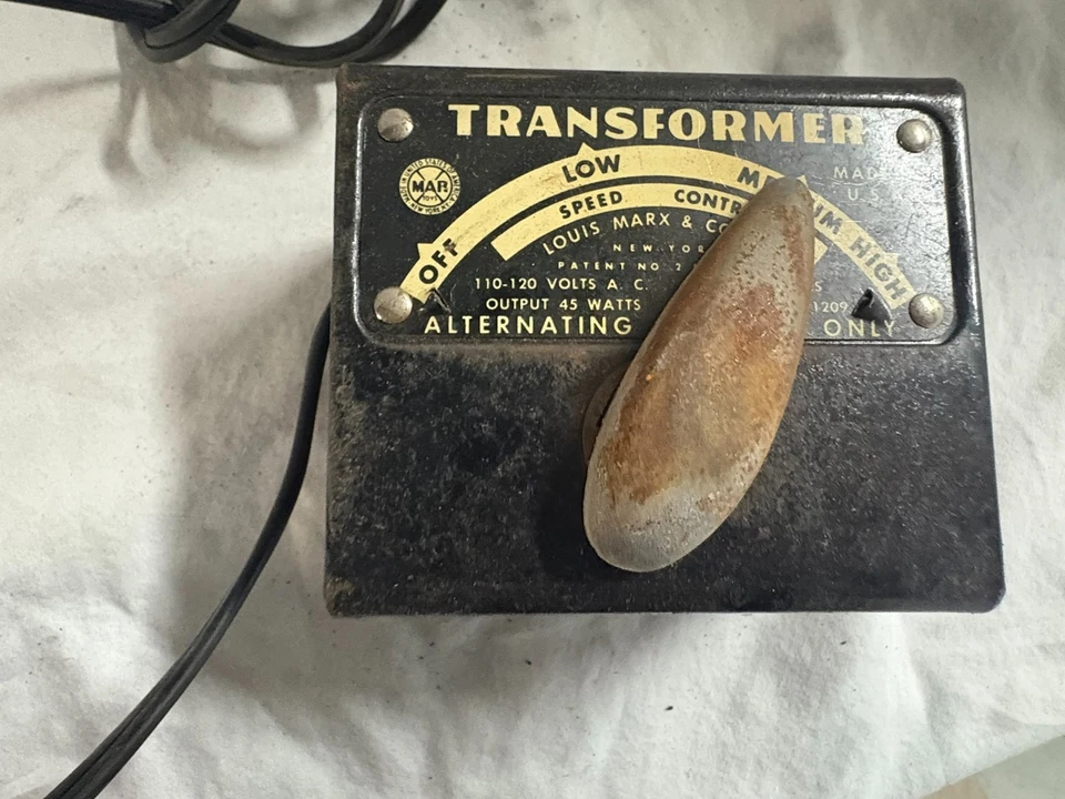 Louis Marx & Co. Toy Transformer Cat. No. 1249 110-120 Volt 50 Watts UNTESTED - Image 2 of 3