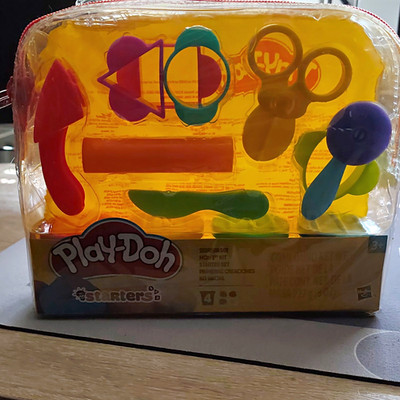 Play-Doh Starters Knet-Set im Koffer mit Zubehör/Werkzeugen ab 3 Jahren B1165