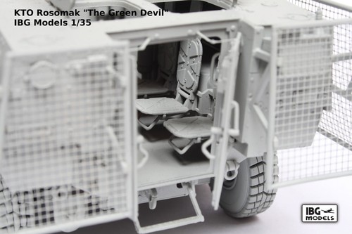 IBG 35032 - 1:35 KTO Rosomak - Il diavolo verde - Foto 13 di 14