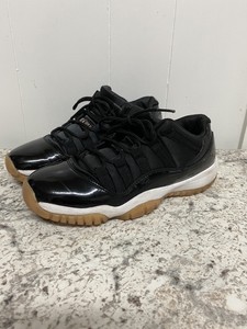 coral jordan 11