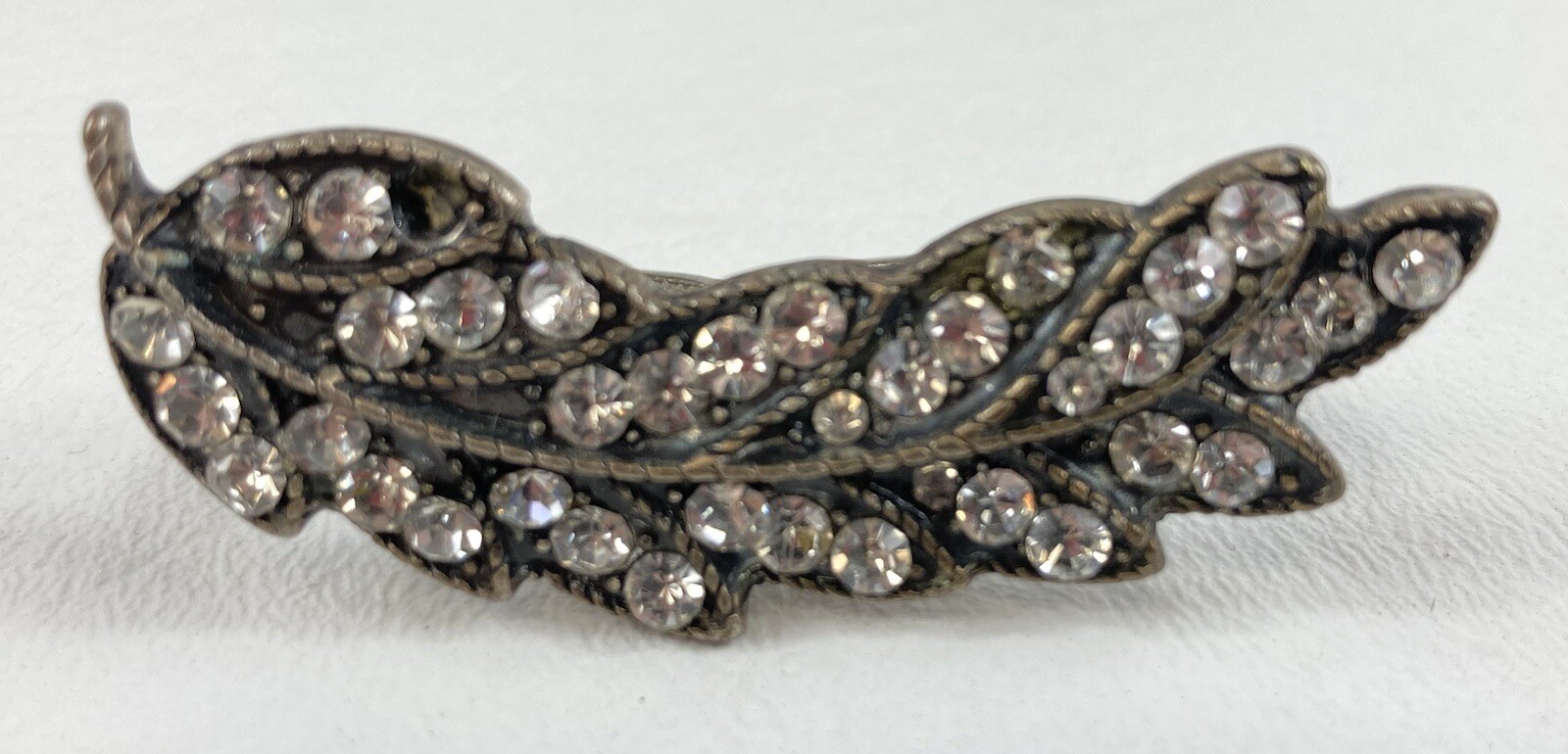 Rhinestone Leaf Ring Double Finger Silver Tone - image 1