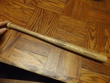 Souvenir Louisville Slugger Museum Mini Baseball Bat 125 Good Condition 18"