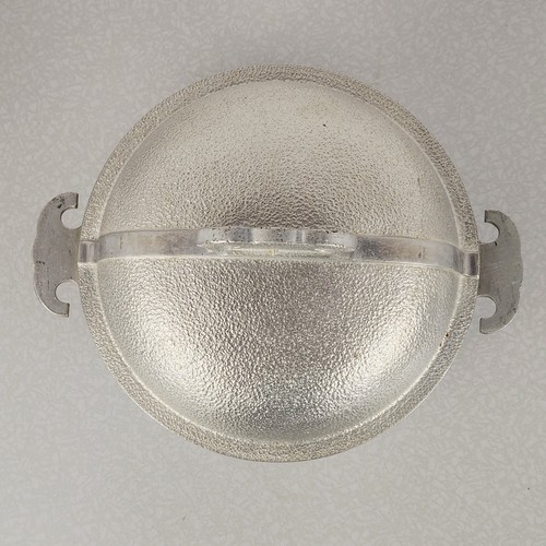 Guardian Service Ware Cast Hammered Aluminum 2 qt Dutch Oven Pot with Lid - Picture 3 of 14