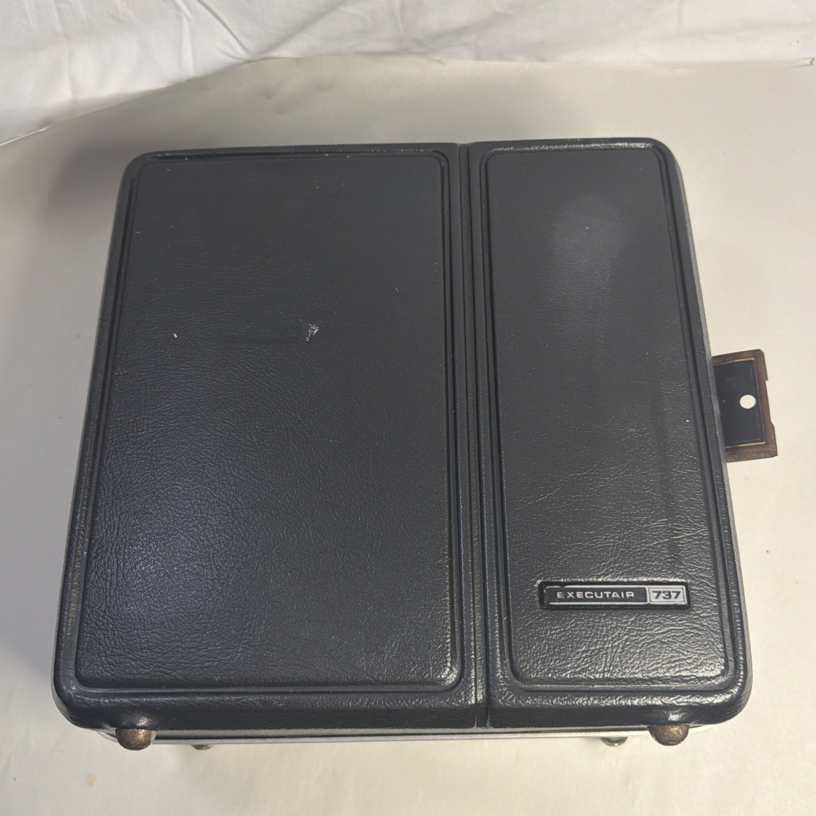 Vintage Trav-L-Bar Executair 737 Travel Portable Bar (missing Some Items)