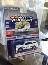 Greenlight Hot Pursuit Veterans Affair Police 2018 Dodge Durango 1/64
