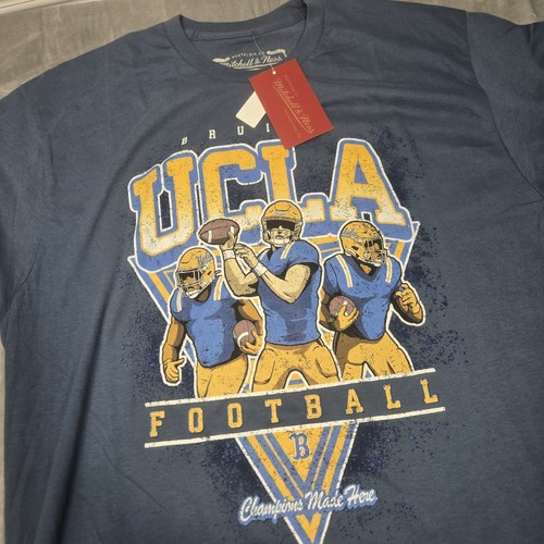 Mitchell & Ness UCLA Bruins Football Graphic T-Shirt Mens XL NCAA New With Tags