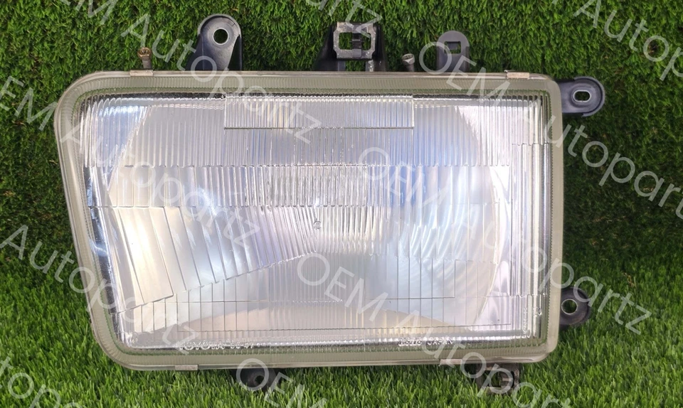 Juego de faros con luces de estacionamiento para Toyota 4Runner 1989-1995 OEM JDM: se adapta a surf Foto 4 de 4