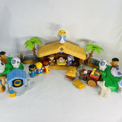 Fisher Price Little People Christmas Nativity & Lil  Shepherds Grass & Well