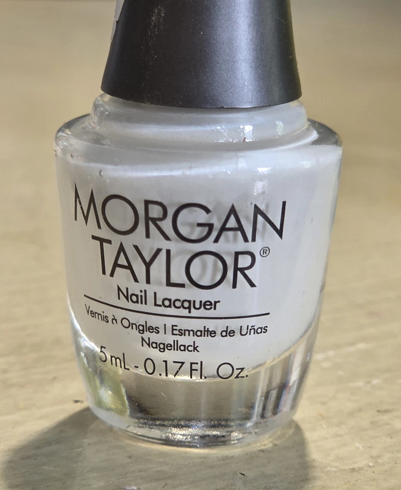Esmalte de uñas Morgan Taylor todo blanco ahora - botella pequeña - nuevo sin abrir Foto 4 de 4
